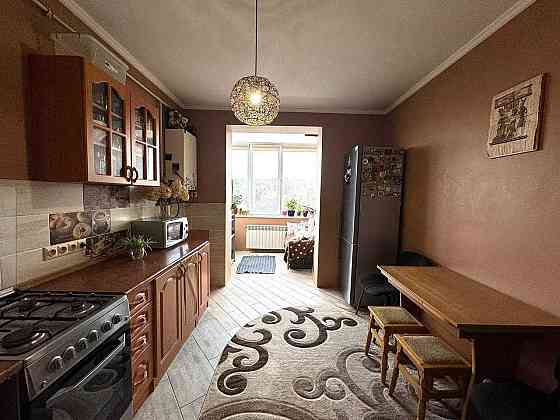 Продам квартиру в центрі міста! Без комісій для покупця!! Ровно