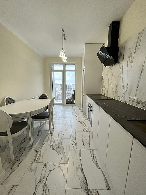 ОРЕНДА  1-о кімнатної квартири ЖК Будапешт Ужгород - зображення 3