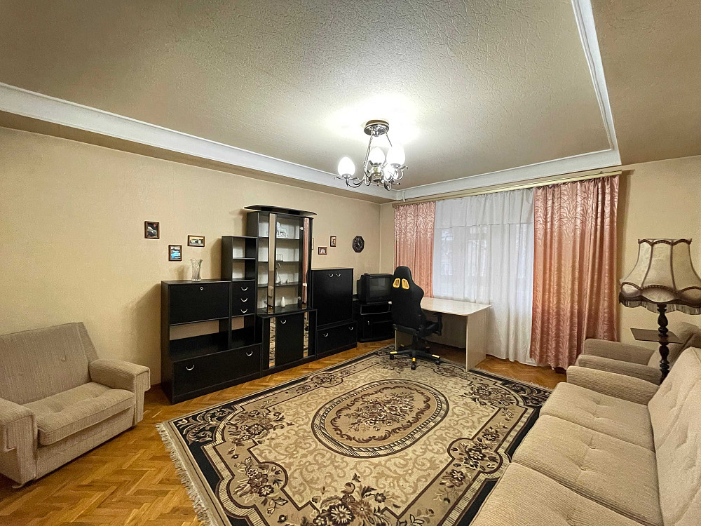 Оренда 2к квартири на Печерську, бульвар Лесі Українки, Центр Київ - зображення 1