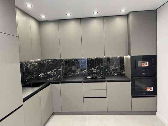 Продається 2кім квартира в центрі міста , з всіма меблями та ремонтом Івано-Франківськ