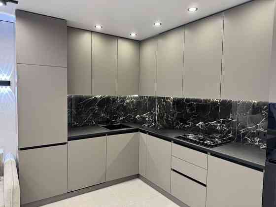 Продається 2кім квартира в центрі міста , з всіма меблями та ремонтом Івано-Франківськ