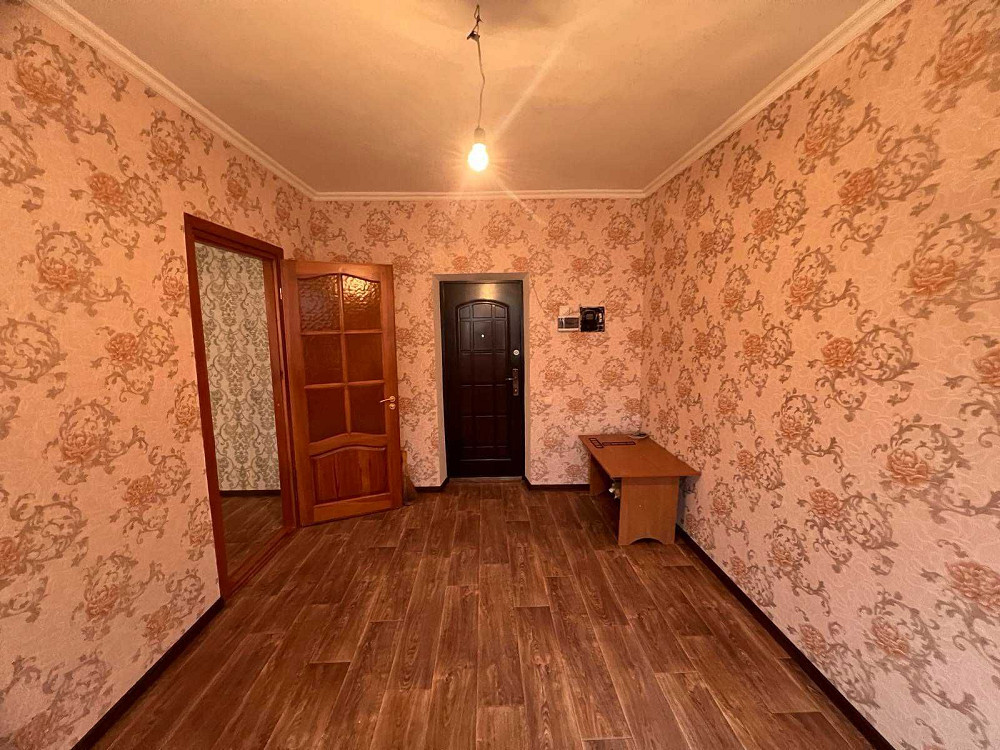 Продаж квартири зі своєю землею! Гостомель - зображення 1