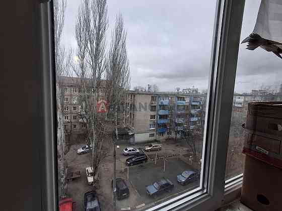 Продам 3-кімнатну квартиру. Глісерна 20А. Запоріжжя