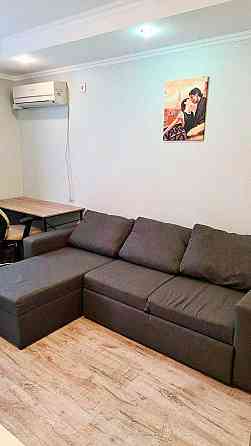 Аренда 2к квартиры в Центре, 46м2, Леси Украинки 28, метро Печерская Киев