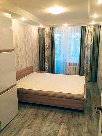 Аренда 2к квартиры в Центре, 46м2, Леси Украинки 28, метро Печерская Киев