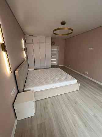 Оренда розкішної квартири в центрі міста.Можливо з порядною тваринкою. Хмельницкий