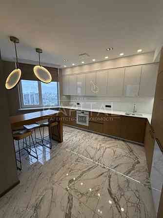 Оренда 4 кімнатної дизайнерської просторої квартири в ЖК “Смарагдовий” Киев