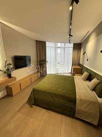 Оренда 4 кімнатної дизайнерської просторої квартири в ЖК “Смарагдовий” Киев