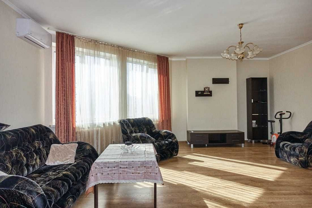 2х 80/40/14 м. Позняки 1й VIP-дом, ул. Гришко 9, студио. Киев - изображение 1