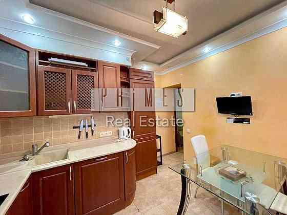 Оренда квартири центр 3 кімнати 95 м2 Киев