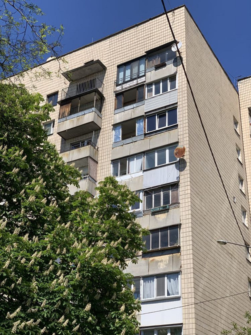 Аренда 2 кв. 55 м. Ул. Кургановская 3 Метро Зверинецкая 5 мин ходьбы Киев - изображение 1