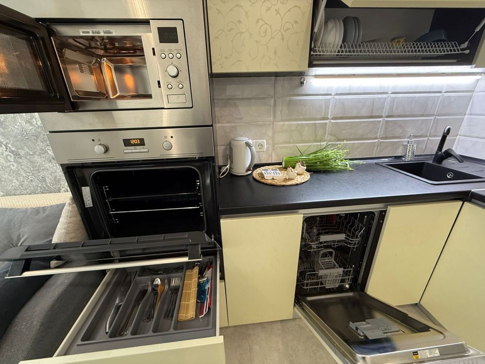 Сдам 1 комнатную Аркадия улица Каманина вид море Одеса - зображення 4