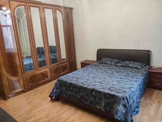 М. Олімпійська - 2 хв. пішки. Оренда 3-х кімнатної- 85 кв.м. Киев