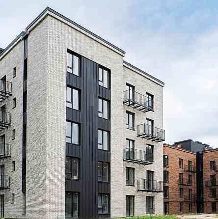 Продаж двокімнатної квартири  в р-н міського озера Івано-Франківськ