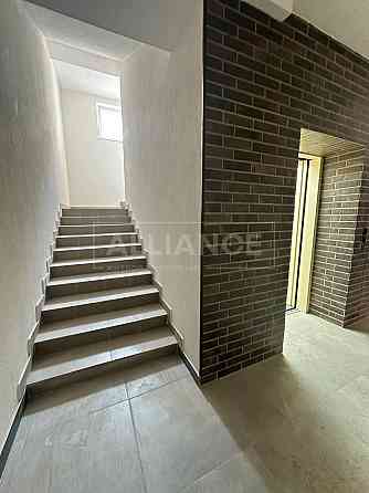 Велика двокімнатна готова до ремонту початок вул.Ребета Івано-Франківськ