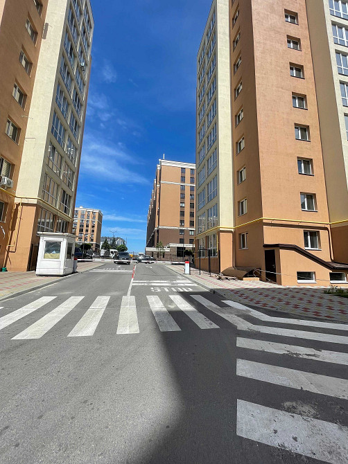 Велика двокімнатна квартира ЖК Софіївська Сфера! Мінімальне оформлення Софиевская Борщаговка - изображение 2