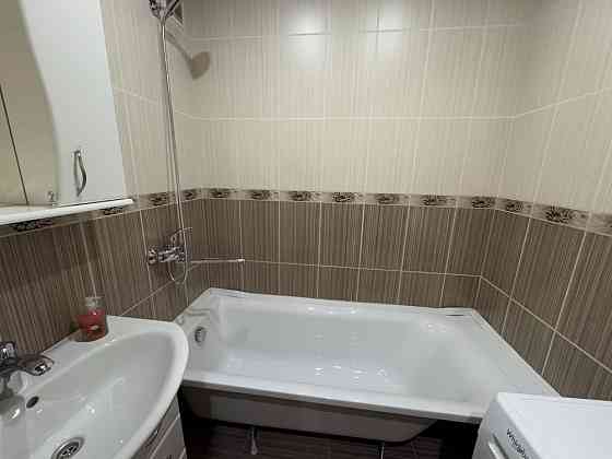 Продам 2-ком.кв на Левом берегу,10мкрн с Автономкой!Дом ОСББ Кам`янське (Запорізька обл.)