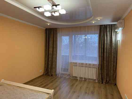 Продам 2-ком.кв на Левом берегу,10мкрн с Автономкой!Дом ОСББ Кам`янське (Запорізька обл.)