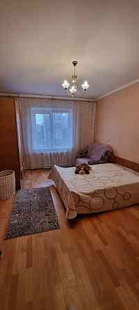 Продам 2х кімнатну квартиру   проспект Червоної калини 91в Киев