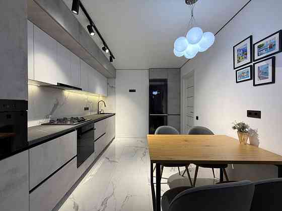 Стильна та укомплектована 1 кім в Центрі! 4 поверх 41 м2 Івано-Франківськ