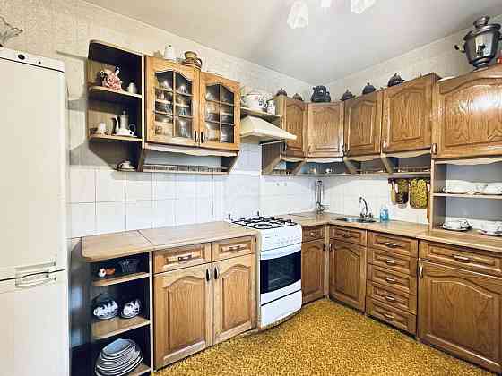 5Филатова,2 этаж,в новом кирпичном теплом доме,остается мебель,техника Одесса