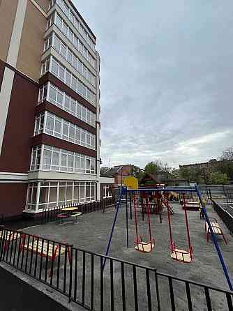 Центр, вул.Шевченка, 96а , 3-кімнатна квартира. Полтава