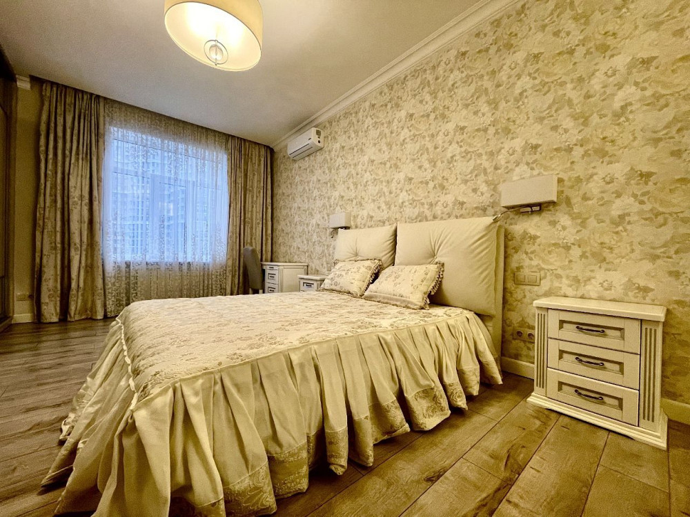 Стильна 2-х кімнатна квартира з новим ремонтом! Тихий центр міста! Kyiv - photo 1