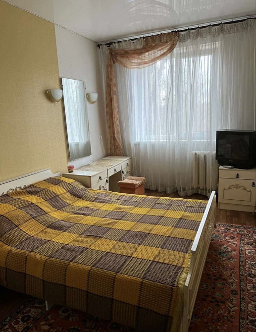 2 комн на 98 квартале улица Героев Ато Металургическтй район Кривой Рог - изображение 1