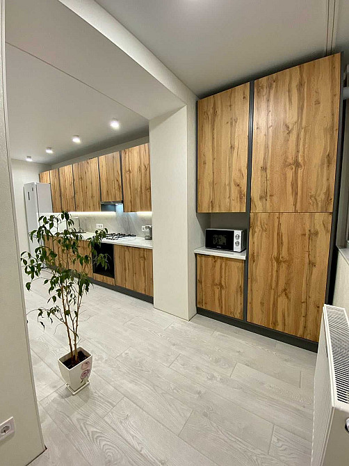 НЕЙМОВІРНА 2-квартира з сучасним ремонтом і окремим кабінетом ID:37035 Хмельницький - зображення 2