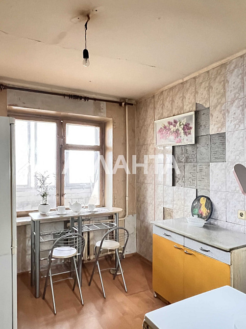 Велика 1-к квартира поряд із залізничним вокзалом, Солом"янська площа Київ - зображення 2