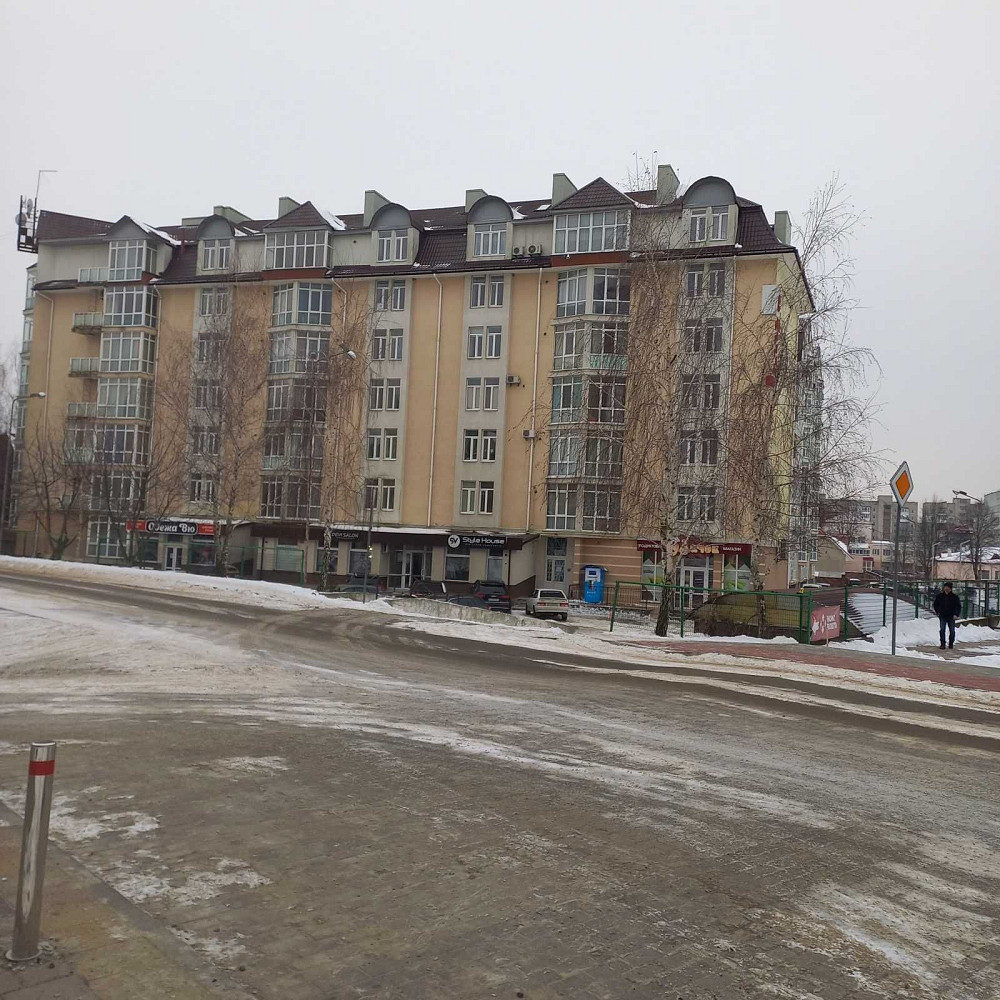 Продам 3 кімнатну квартиру в ЖК Коста Брава Луцк - изображение 1