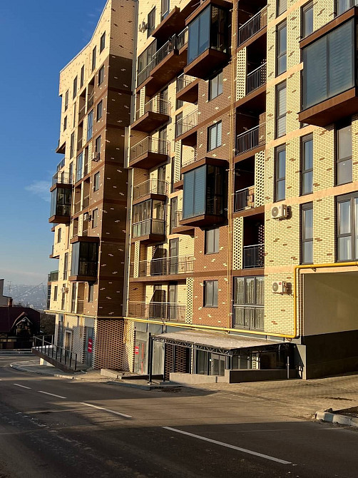 3 кімн квартира в зданій новобудові (ТЦ Майдан) Чернівці - зображення 1