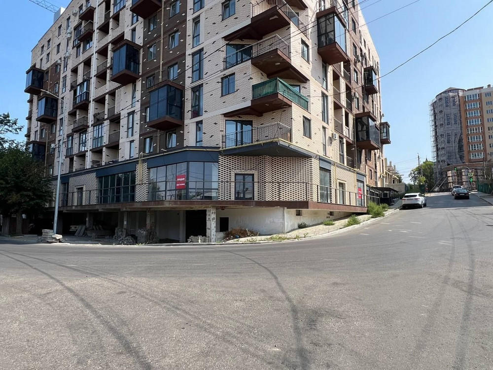 3 кімн квартира в зданій новобудові (ТЦ Майдан) Чернівці - зображення 2