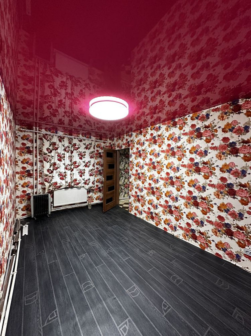 Продам 3к квартиру з АГО 2 мкр 4 поверх лівий берег Кам`янське (Запорізька обл.) - зображення 1