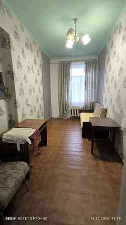 СРОЧНО 3к сталинка на улице Яшина Днепр