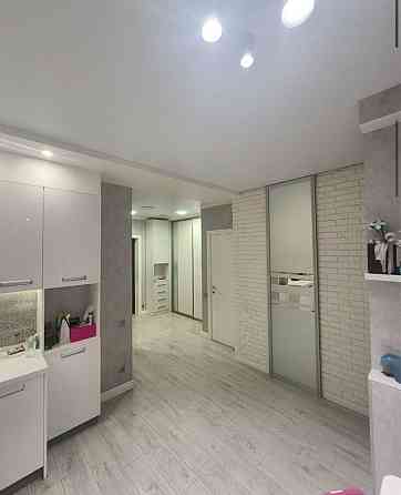 Жк Зарічний, метро Славутич, вулиця Зарічна Київ