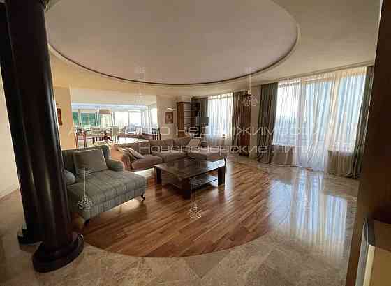 Аренда 3 к кв 186 кв м с Террасой  в ЖК Дипломат Холл ул.Жилянская 59 Київ