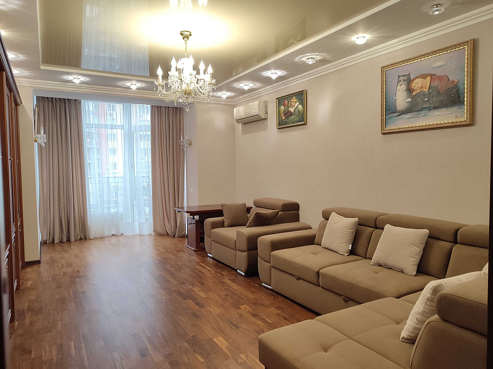 М. Виставковий центр Здановської 52/3 оренда  3-х кім квартира Київ - зображення 4