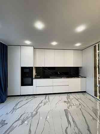 Продаж 2 км квартири з ремонтом новобуд ЖК Обрій в. Малоголосківська Львов