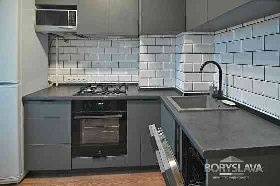 Продаж 3кімн.квартири по вул.Макарова Ровно