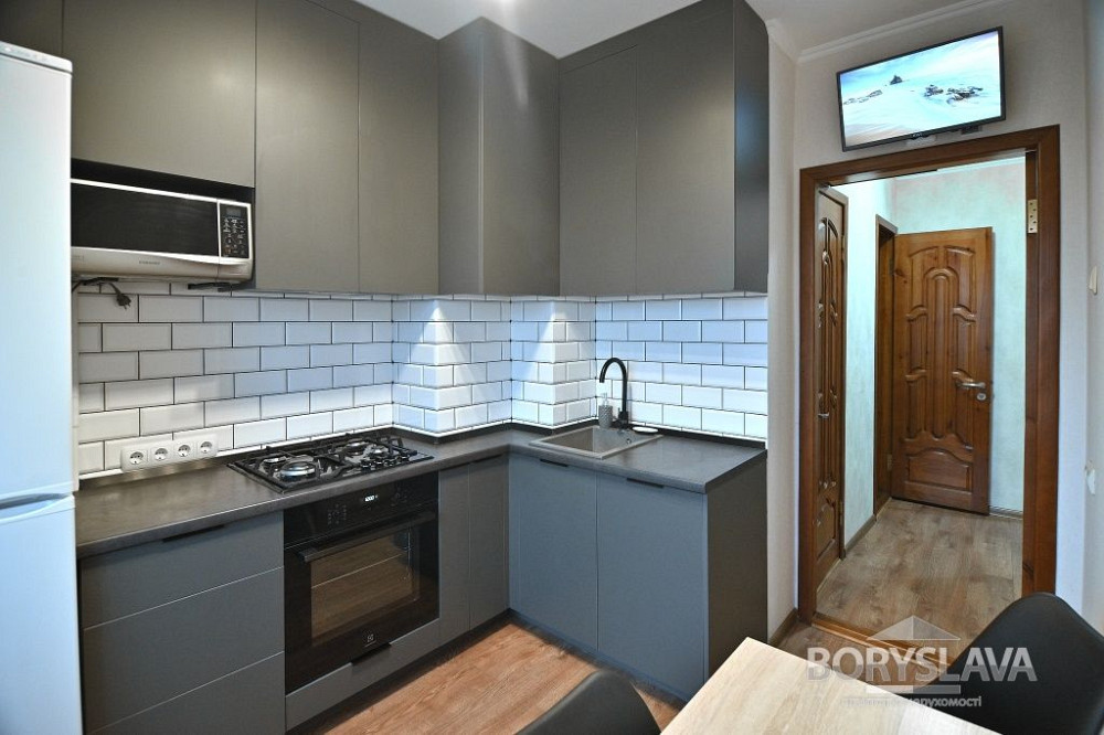 Продаж 3кімн.квартири по вул.Макарова Рівне - зображення 2