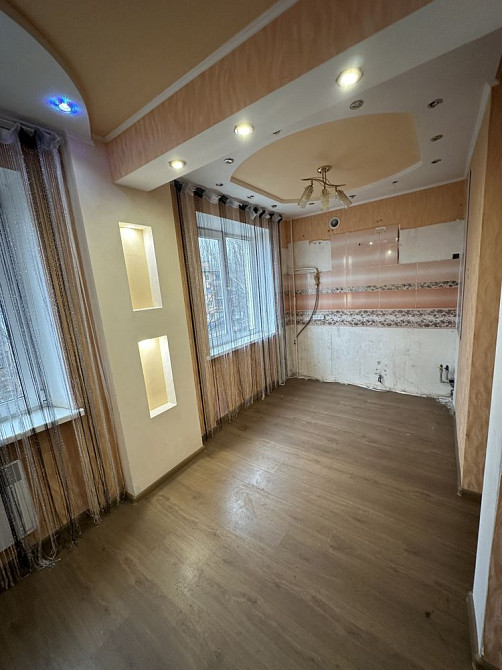 Продам 3х комнатную в районе Варус 1 Кам`янське (Нікопольський р-н) - зображення 2