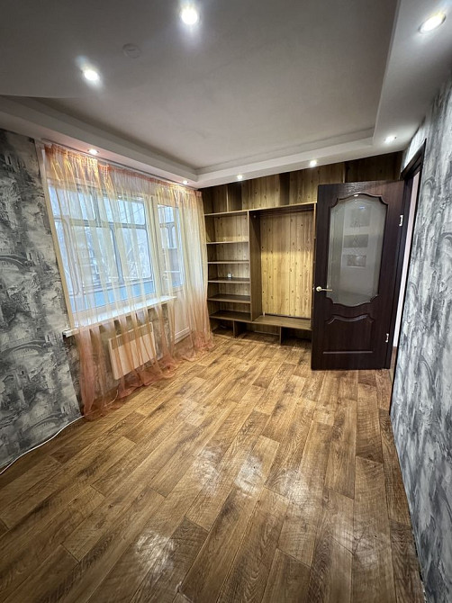 Продам 3х комнатную в районе Варус 1 Кам`янське (Нікопольський р-н) - зображення 5