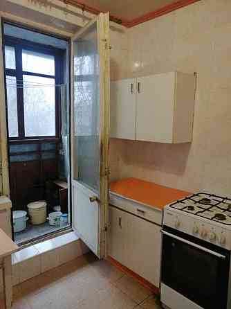 Продам две однокомнатные кв в одном тамбуре.Восточный ул.Электровозная Харків