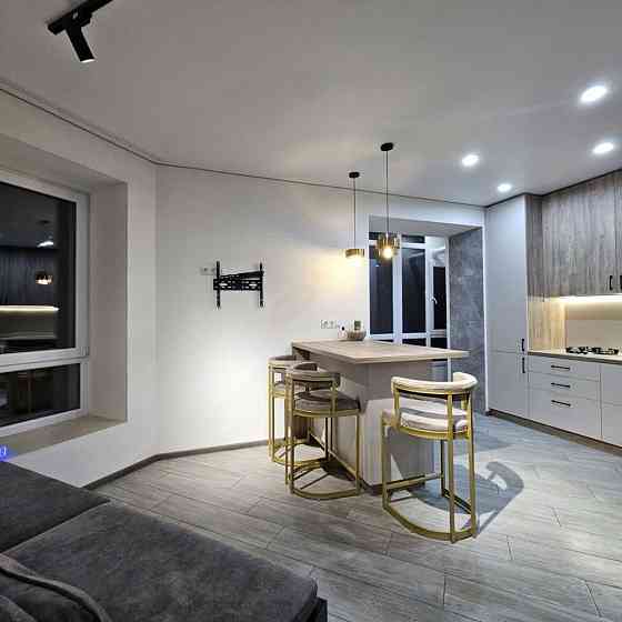 ЕКСКЛЮЗИВ Продаж 1 кімнатна квартира кухня студія ПАРК-ОЗЕРО-ЦЕНТР Івано-Франківськ