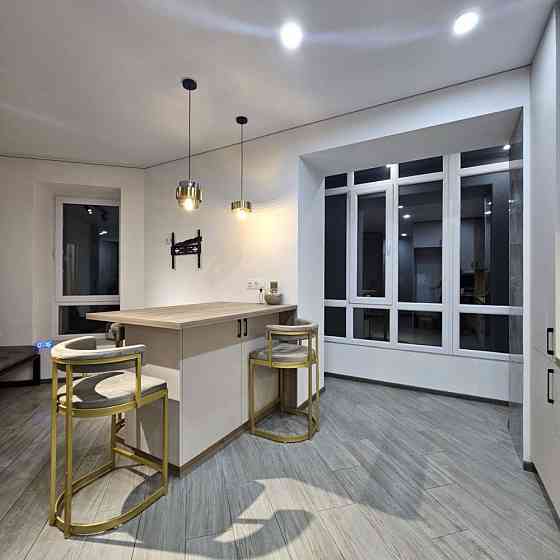 ЕКСКЛЮЗИВ Продаж 1 кімнатна квартира кухня студія ПАРК-ОЗЕРО-ЦЕНТР Івано-Франківськ