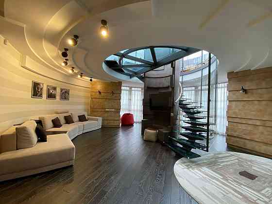 4-к, Хоткевича Гната вул., 65 Івано-Франківськ