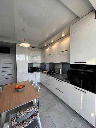 Продаж 2 кімнатної квартири по вул. Богдана Хмельницького Львов