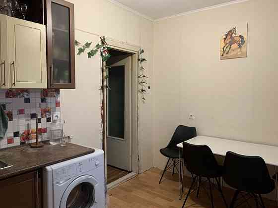 Продаж 2х кімнатної , ДВРЗ, вул. АлмаАтинська39В Киев