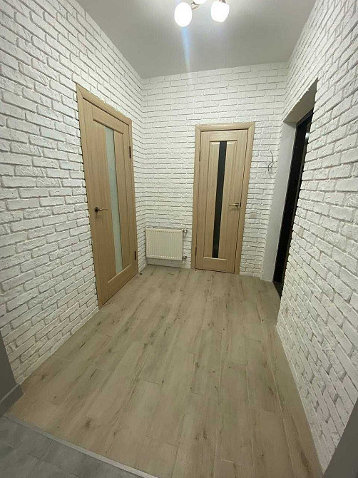 Двокімнатна квартира в центрі міста ! Менше 1000$ за м2! Вишневое - изображение 5